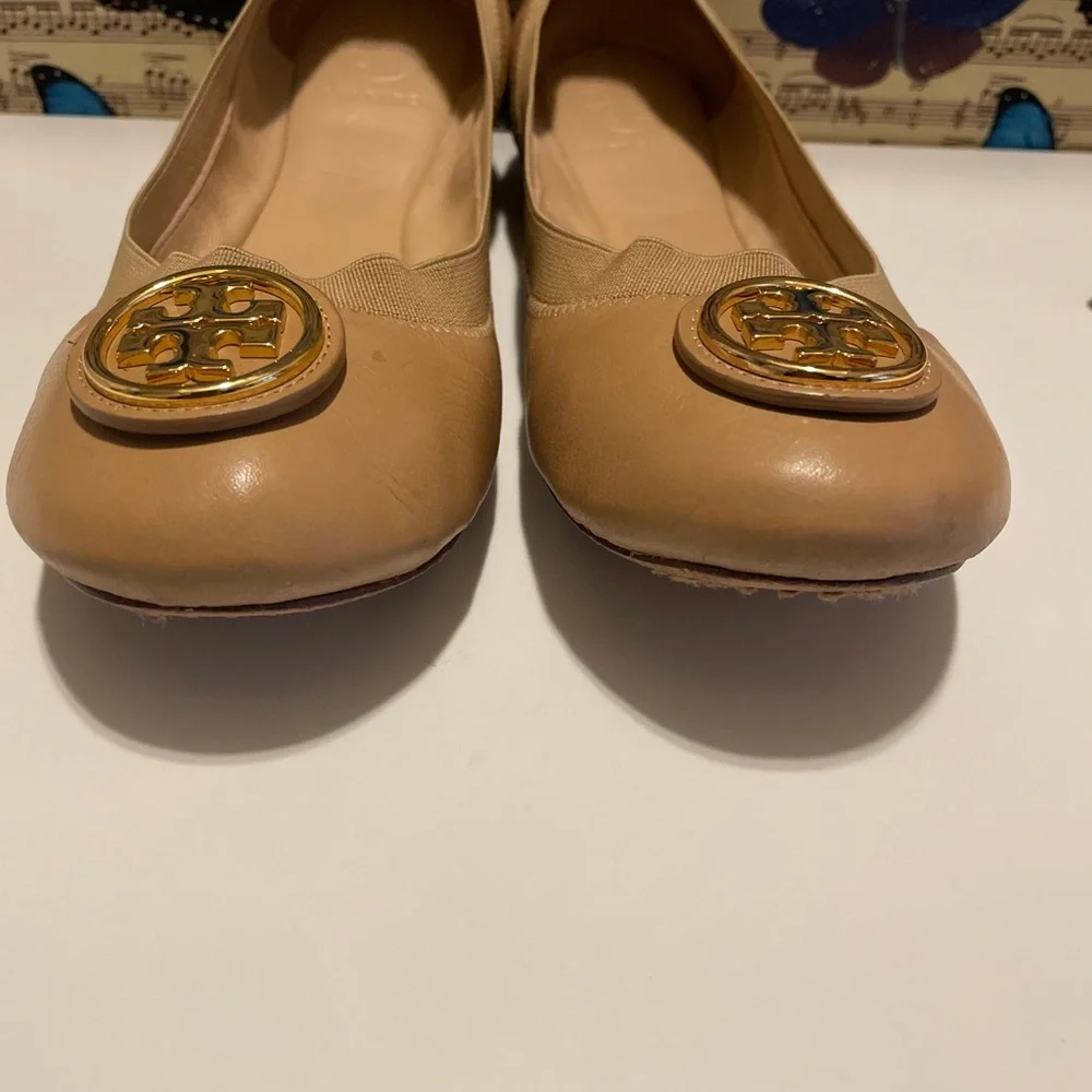 SOLD - Tory Burch Tan Leather Loafers with Medallion - Picture 2 of 10